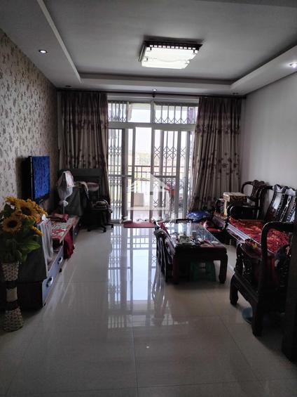 北京澳华花园3室2厅117平中楼层/共11层