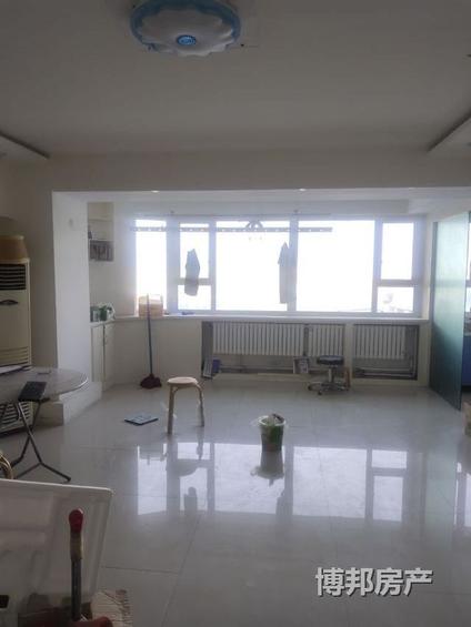 北京华联大厦3室2厅103平低楼层/共18层