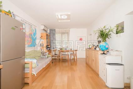 北京上地东里3室1厅70.67平低楼层/共6层