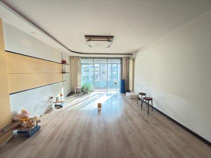 西宁永兴家园3室2厅132平高楼层/共6层