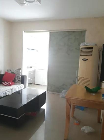 北京荷花公寓2室1厅51平低楼层/共8层