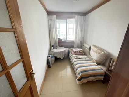 北京青核花园3室2厅102.87平高楼层/共5层