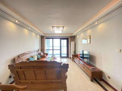 北京星光岛(玫瑰园）3室2厅125平高楼层/共18层