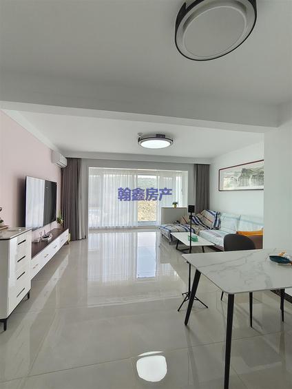 北京翡翠之光3室2厅112平中楼层/共15层