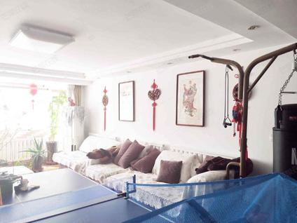 北京龙逸花园(一期)4室2厅180平低楼层/共12层