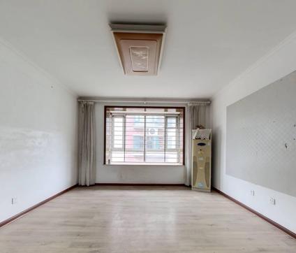 北京芙蓉小镇3室1厅117.14平低楼层/共7层