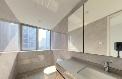 北京时代滨江上品(揽悦园)4室1厅222.31平低楼层/共41层