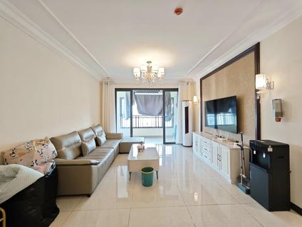 北京恒大御峰3室2厅129.38平高楼层/共31层