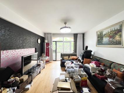 北京太阳岛3室2厅147平低楼层/共26层