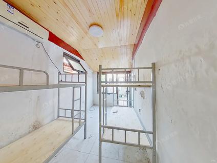 北京宫门口社区1室1厅16平低楼层/共1层