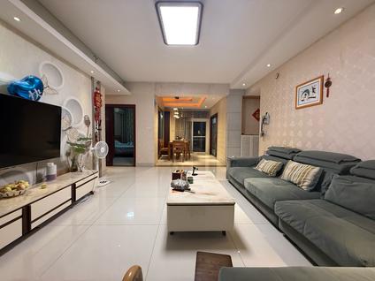 北京天骄美茵河谷3室2厅117平中楼层/共5层