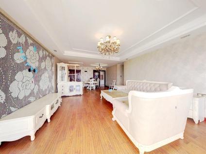 武汉银湖翡翠(二期)3室2厅134.68平中楼层/共18层