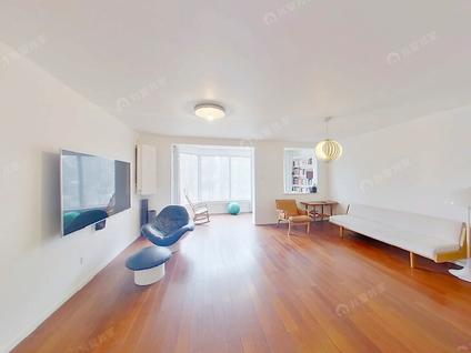 北京银枫家园4室2厅214.02平低楼层/共9层