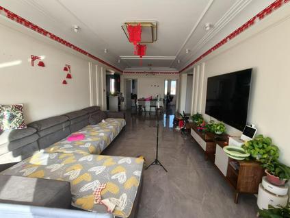 北京万郡大都城3室2厅143平高楼层/共34层