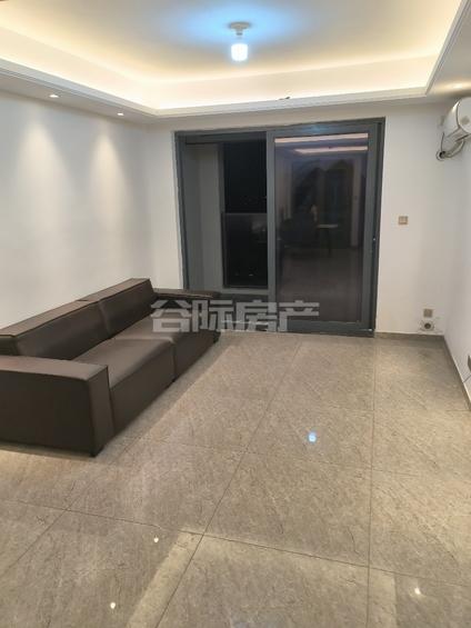 北京富力溪庐3室2厅106平高楼层/共19层