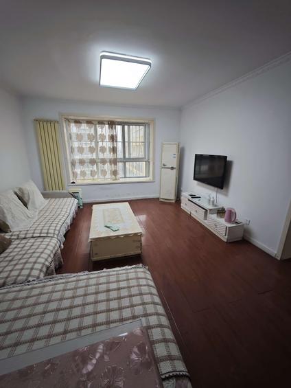 北京圣都金茂豪庭3室2厅125平中楼层/共12层