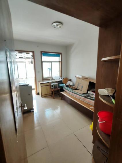 北京华地园2室1厅50平中楼层/共5层