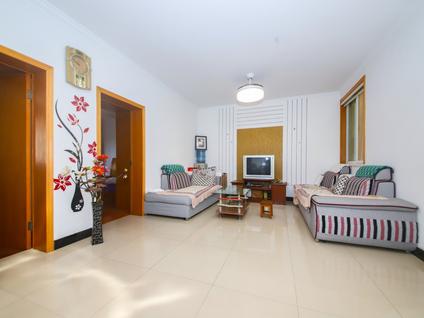 北京万福峨嵋苑3室1厅87.34平低楼层/共6层