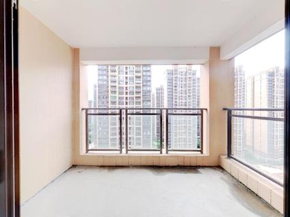 北京盛和园(北区)4室1厅122平中楼层/共32层