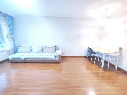 北京万科金域长春2室1厅75.8平低楼层/共31层