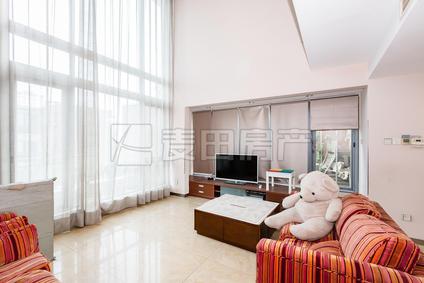 北京西山庭院4室2厅234.29平高楼层/共4层