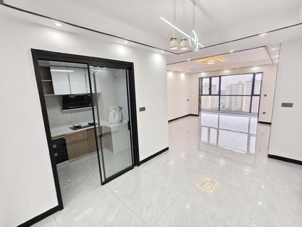 江门越秀星汇名庭(鹤山)5室2厅141平高楼层/共32层