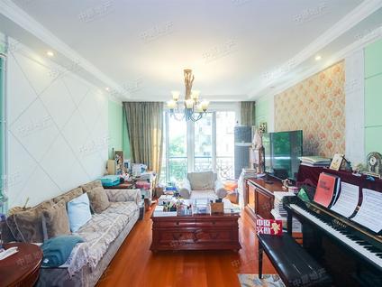 北京银泰花园3室2厅130.45平中楼层/共11层