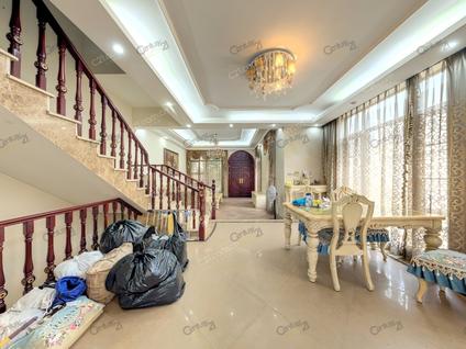 北京恒大御景半岛(紫杉湖)6室3厅239.64平低楼层/共1层