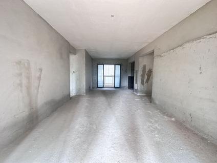 江门明泰城4室2厅146平低楼层/共33层