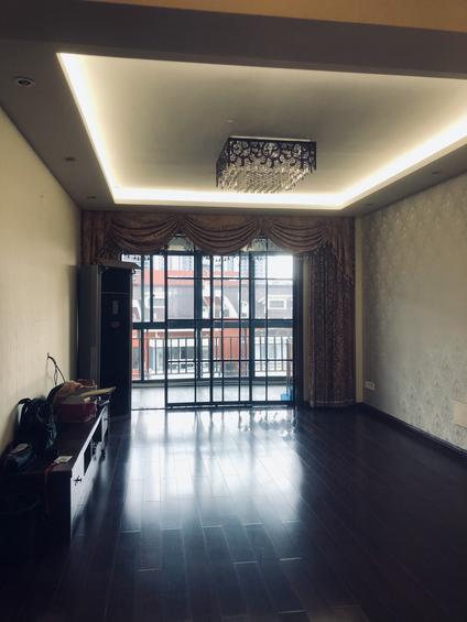 北京芝兰新城3室2厅114.76平中楼层/共9层