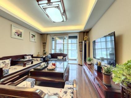 西安万科东方传奇3室2厅120.99平低楼层/共34层