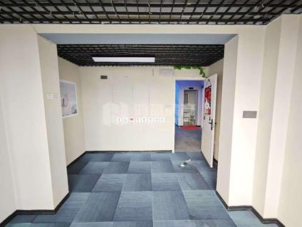 北京锦海东方银座4室1厅92平中楼层/共31层