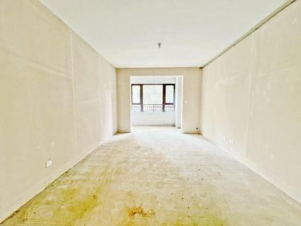 北京弘阳上城3室2厅120平低楼层/共23层