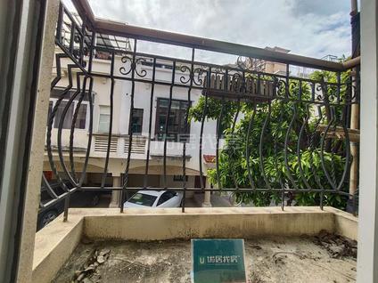 东莞丰泰东海城堡4室2厅221平低楼层/共1层