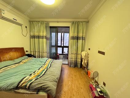 北京御龙景苑2室2厅81.44平中楼层/共18层