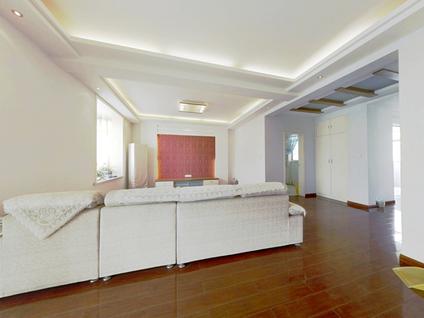 南京宁电馨苑4室2厅182.41平低楼层/共3层