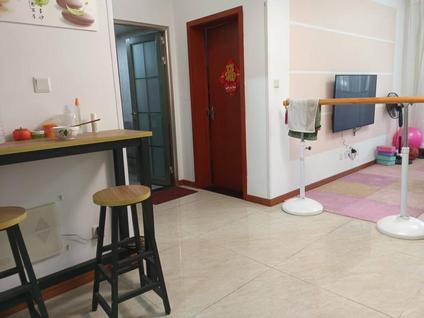 北京兴业金域蓝湾2室2厅86平低楼层/共11层