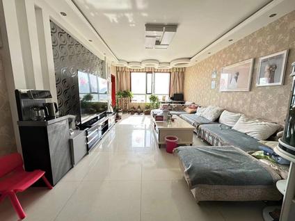 北京省检察院家属院3室2厅130.31平中楼层/共25层