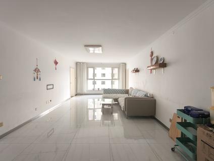 北京海宏一号B区3室2厅146.84平中楼层/共28层