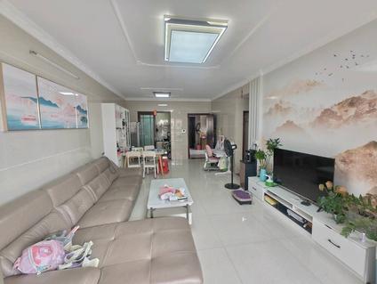 北京经纬凯旋城3室2厅120平中楼层/共18层