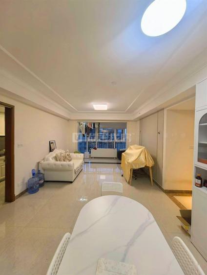 北京恒大帝景3室2厅129平高楼层/共40层