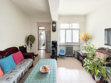 北京西津东路2室1厅80.81平中楼层/共8层