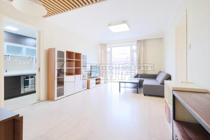 北京富力城(E区)1室2厅95平低楼层/共21层