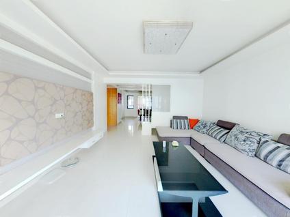 北京飞霞港湾3室2厅126.17平中楼层/共7层