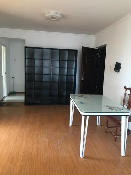 北京鸿坤罗纳河谷果岭墅2室2厅87平高楼层/共18层