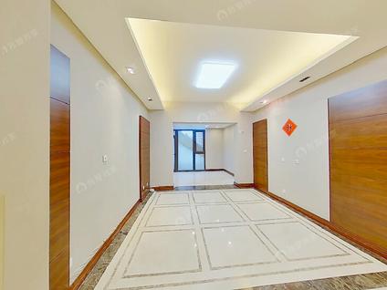 北京丽都壹号4室1厅118.49平低楼层/共21层