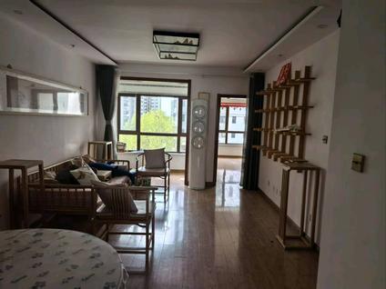 北京荣盛阿尔卡迪亚新儒苑2室2厅91平低楼层/共20层