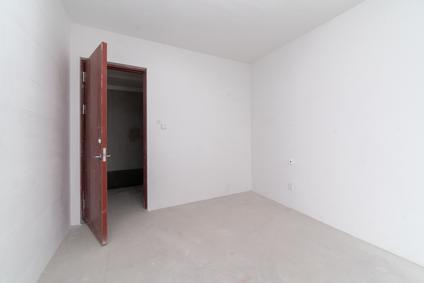 北京邹新东苑2室2厅80平低楼层/共27层