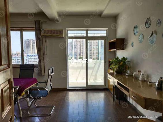 九江华宝花园5室2厅249平高楼层/共6层