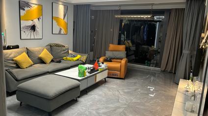 北京益欣铭苑3室2厅136平低楼层/共18层